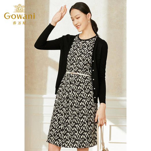 乔万尼冰丝针织衫女薄款小香风开衫v领春款外套针织衫长袖EI1M950 商品图3