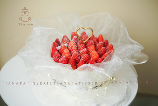 草莓花束蛋糕款 送朋友/妈妈/闺蜜 商品图0