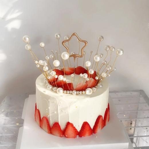 草莓珍珠皇冠蛋糕（动物奶油） 商品图0