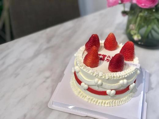 复古裱花草莓生日蛋糕 商品图0