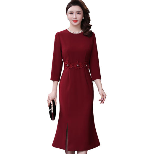 WXY-新款七分袖收腰女神范绣花缎面裙醋酸红色连衣裙 商品图3