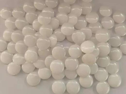 昆仑玉东陵玉围棋子配香花梨围棋罐 商品图6