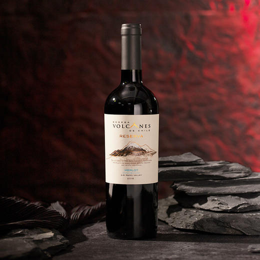 智利 火山系列顶峰珍藏梅洛干红葡萄酒 750ml 商品图2