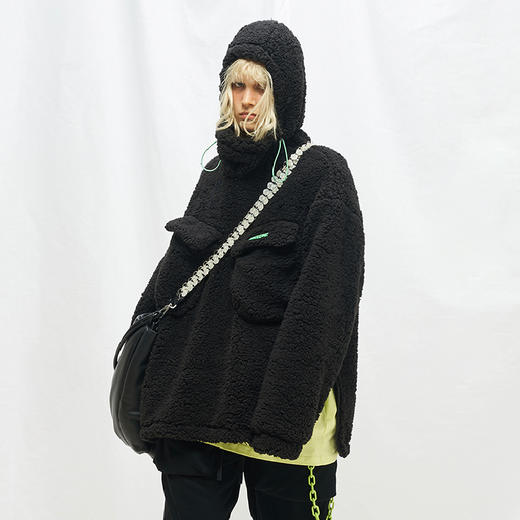 MODITEC 20秋冬 立体贴袋连帽羊羔绒外套 双色保暖套头外套 商品图1