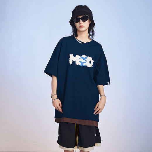 MODITEC 卡通蓝天白云朵字母发泡印花宽松短袖男女休闲纯棉T恤 商品图3