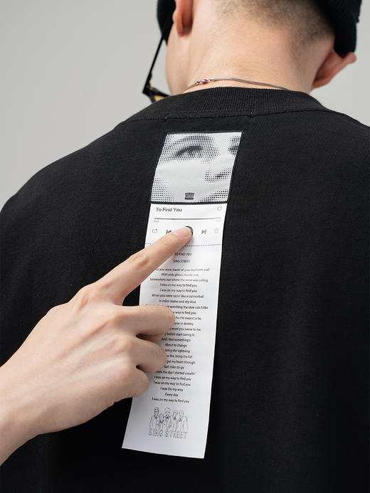 MODITEC 20FW 人像音乐印花圆领宽松长袖 潮流宽松廓形圆领卫衣 商品图2