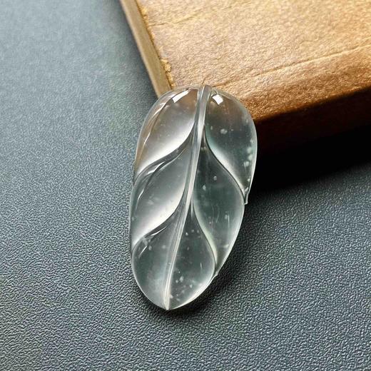 玻璃种雪花棉翡翠叶子 商品图1