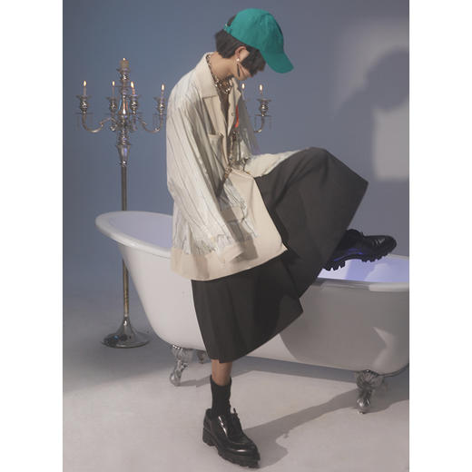 UMAMIISM 有茂密声 21SS 疯人院条纹多纽扣西装衬衫夹克 商品图1