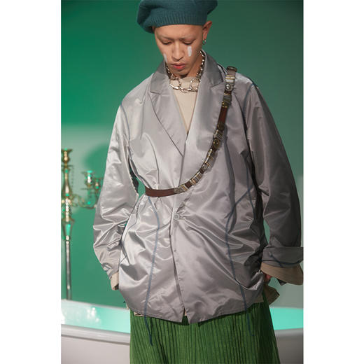 UMAMIISM 有茂密声 21SS 液态金属双色休闲宽松剪裁长袖西装衬衫 商品图3