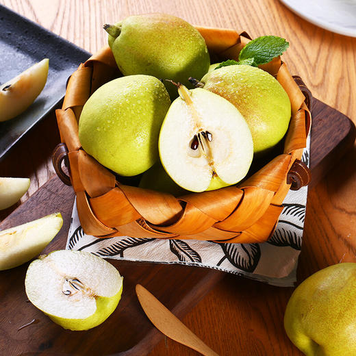 新疆库尔勒香梨净重2.5kg 精选特级梨子 单果120g以上 新生鲜水果 商品图3