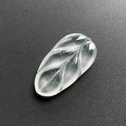 玻璃种雪花棉翡翠叶子 商品图5