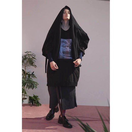 UMAMIISM 20SS 撕咬的镶钻奇珍异兽  断袖oversize贴布短袖T恤 商品图3