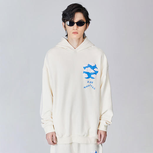 MODITEC 20秋冬 四色卡通蓝天白云发泡立体印花连帽卫衣 抓绒帽衫 商品图2