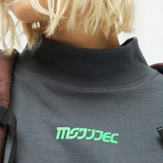 MODITEC 20秋冬 特殊印花高领卫衣 三色基础打底高领长袖t恤 商品图3
