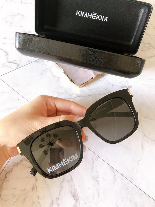 网红同款KIMHEKIM单边字母🕶️墨镜 商品图3