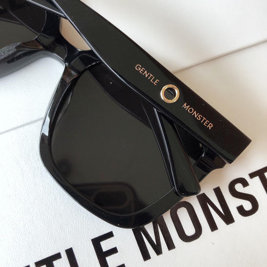 GM2021最新款-kuku墨镜🕶️ 2色 商品图7