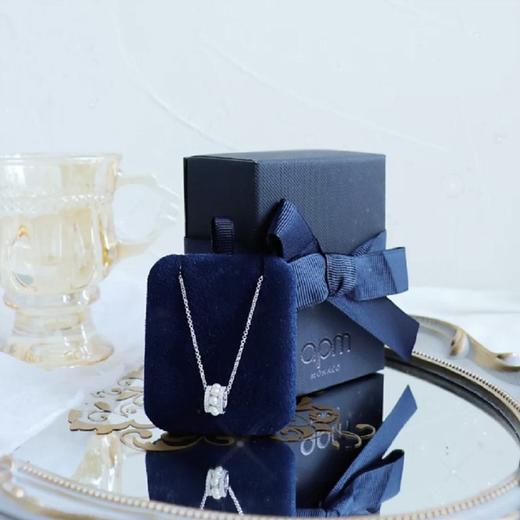 APM MONACO 女士白色小蛮腰珍珠项链 AC5177XPL 摩纳哥 商品图1