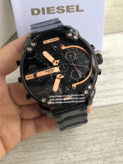 原单货！！！！！！DIESEL迪赛‎外贸公‎司订‎单 Diesel‎极具时尚‎与个‎性的男‎士手表 意‎大‎利Diesel设计 黑‎色表带‎风‎格非常‎年轻而富‎有创‎意 商品图0