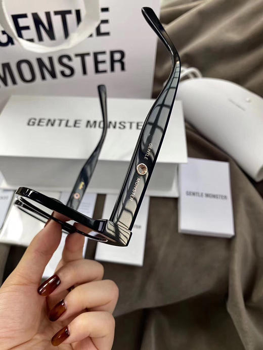 GM2021最新款-kuku墨镜🕶️ 2色 商品图6