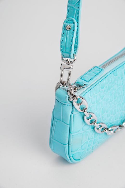 By Far 冰蓝色/红褐色/奶油色mini rachel鳄鱼纹链条手拎包 商品图3