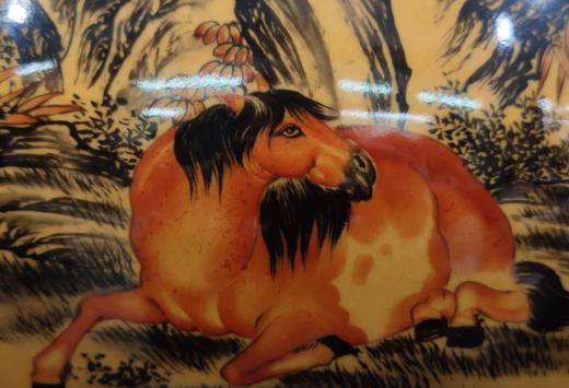 余志强：墨彩马上封侯象耳尊 商品图2