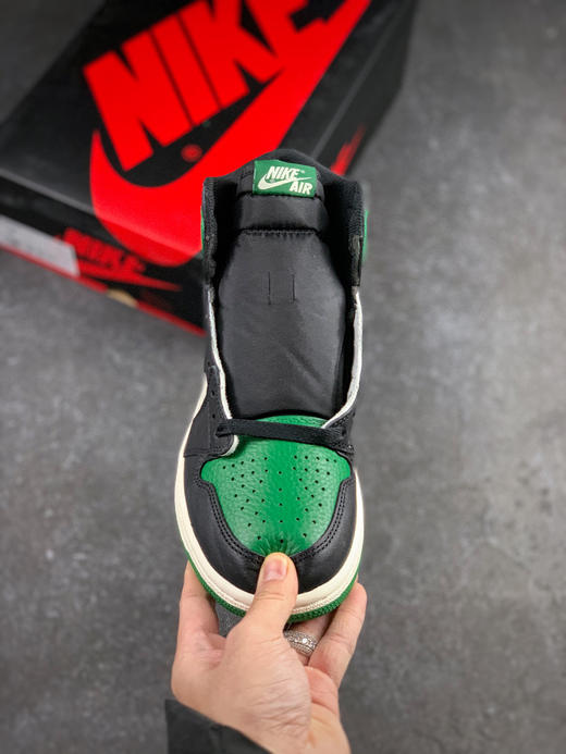 乔1-黑绿脚趾（男）
尺码备注 商品图1