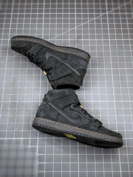 Nk Dunk High SB "Decon"
纯黑解构 毒液 商品图4