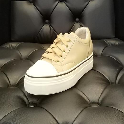 LFGJ 2215 潮流休闲厚底内增高板鞋 商品图0