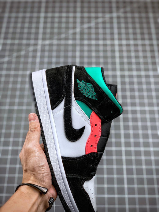 乔1-新南海岸
尺码备注 商品图8