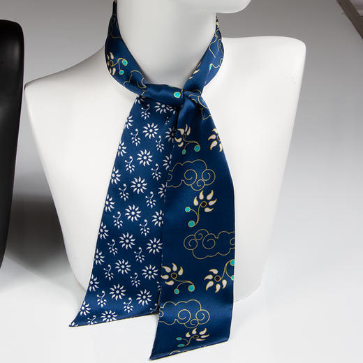 青云染 敦煌系列九色鹿丝巾方巾小长巾发带100%真丝丝巾 商品图4