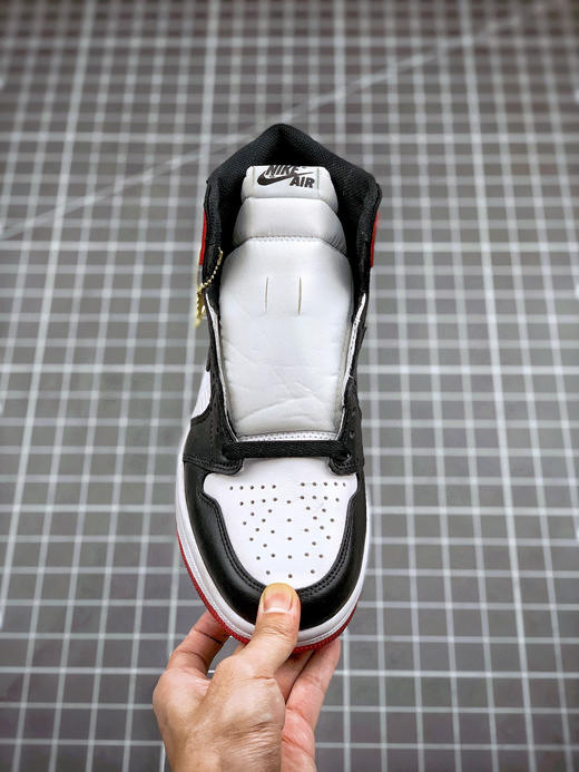 乔1-黑脚趾
尺码备注 商品图1