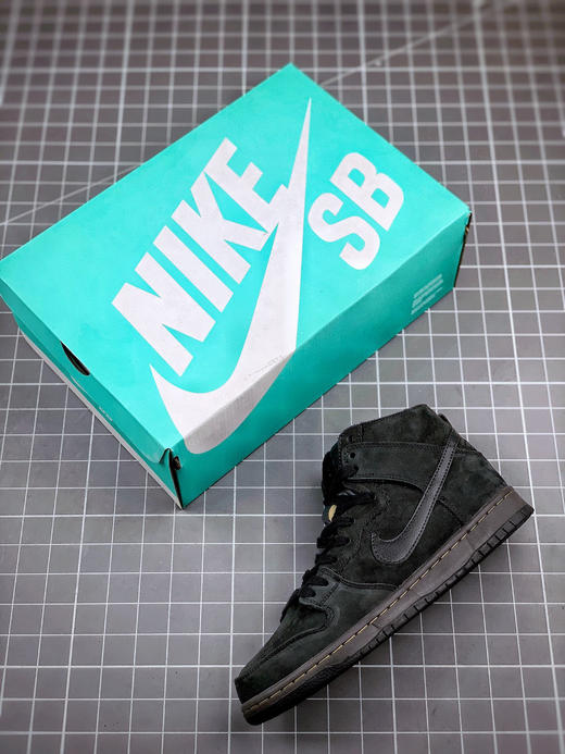 Nk Dunk High SB "Decon"
纯黑解构 毒液 商品图2