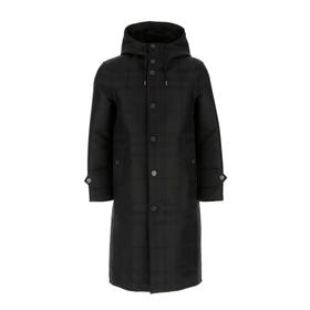 【二】BURBERRY 巴宝莉 男士球形图案细节功能性棉质格纹大衣 黑色 8036863 A1003