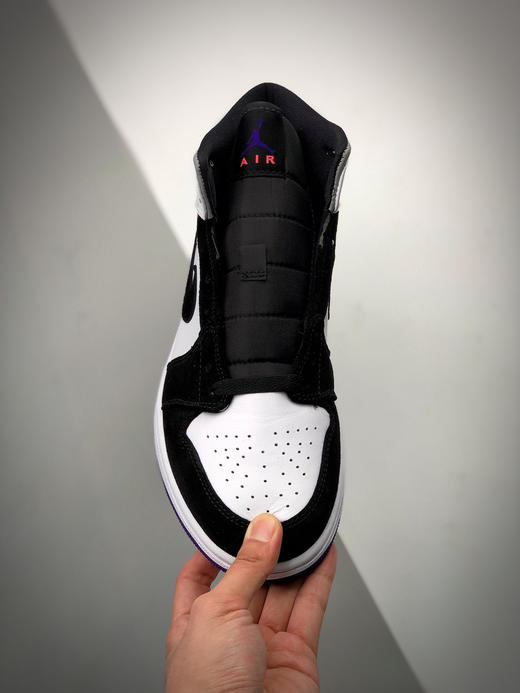 乔1-黑白紫
尺码备注 商品图1