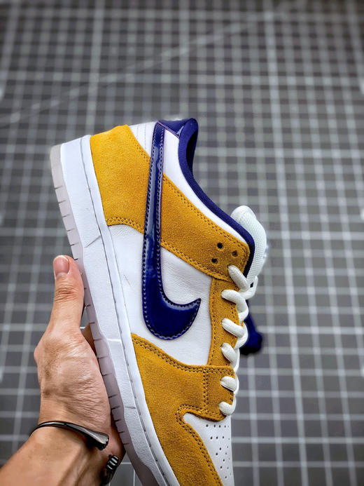 Nike SB Dunk Low Laser Orange
湖人紫金配色 商品图8