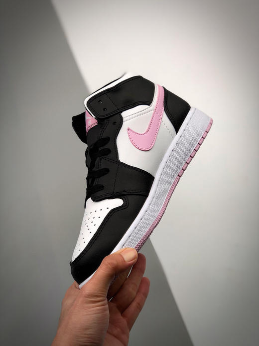 乔1-黑白粉
尺码备注 商品图5