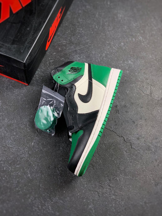 乔1-黑绿脚趾
尺码备注 商品图2