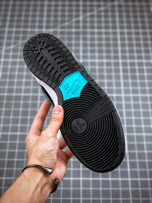 Nike SB Dunk Low “Elephant” 
蒂芙尼灰大象爆裂纹 商品图6