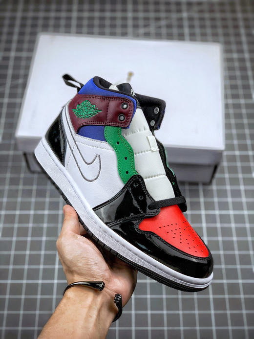 乔1-彩色拼接
尺码备注 商品图0