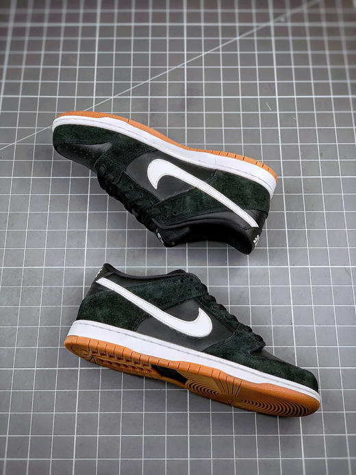 Nike Dunk SB Low Pro 黑白
小广岛 商品图4
