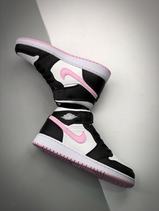 乔1-黑白粉
尺码备注 商品图4