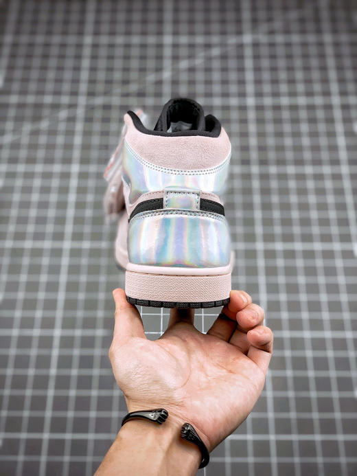 【乔1】MID 黑粉镭射 商品图7