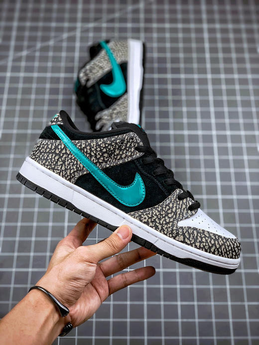 Nike SB Dunk Low “Elephant” 
蒂芙尼灰大象爆裂纹 商品图3