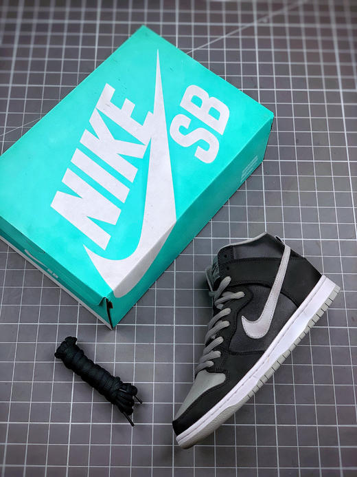NK Dunk SB Hi 影子灰高邦 商品图2