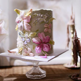 限量版高定「一花一世界」开心果丝绒蛋糕