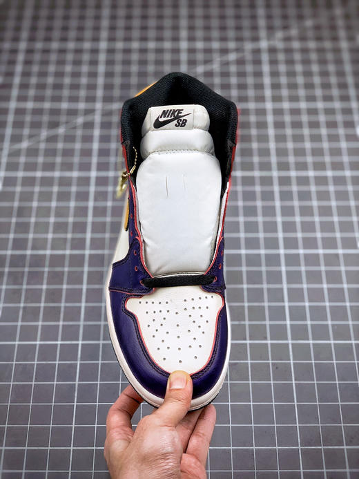 AirJordan 1 Retro "Court Purple"
湖人刮刮乐配色 商品图1