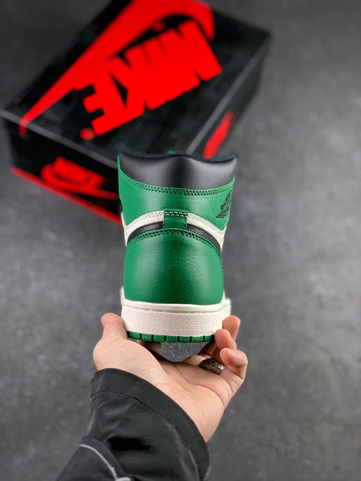 乔1-黑绿脚趾
尺码备注 商品图3