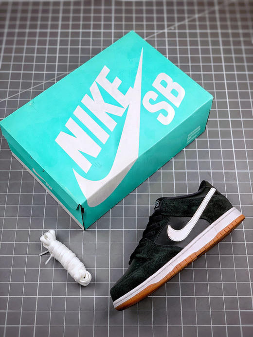 Nike Dunk SB Low Pro 黑白
小广岛 商品图2