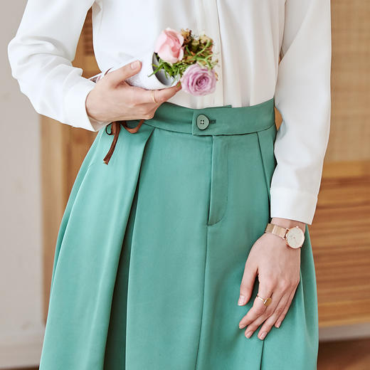 欧芮儿中长款百褶半身裙 商品图3