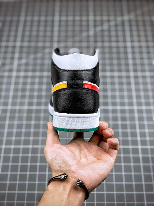 【乔1】Mid 彩钩熊猫 商品图7